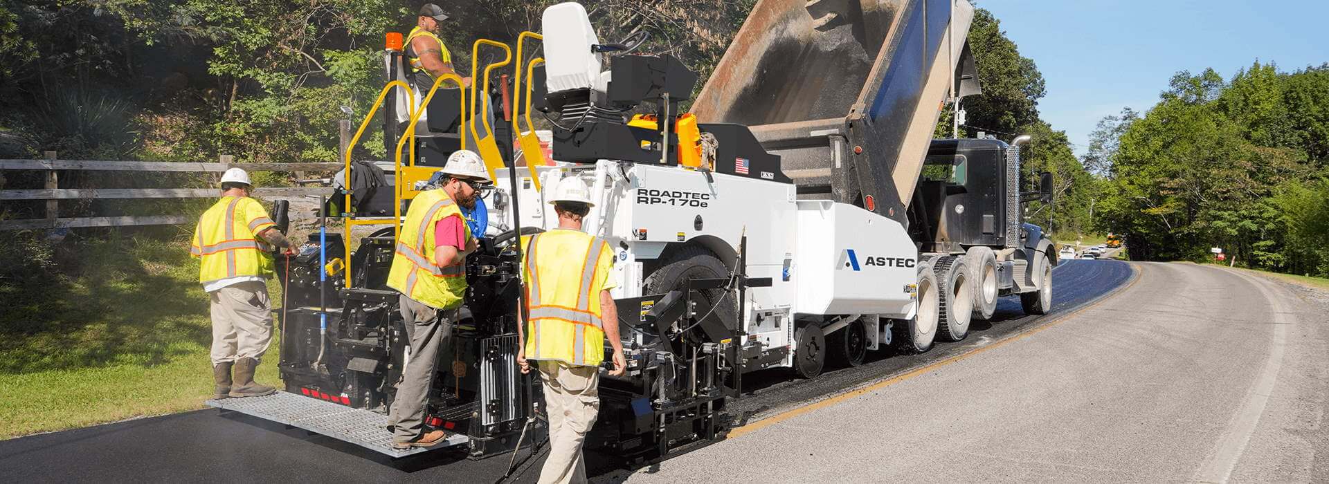 Roadtec RP-170 Highway Class Asphalt Paver