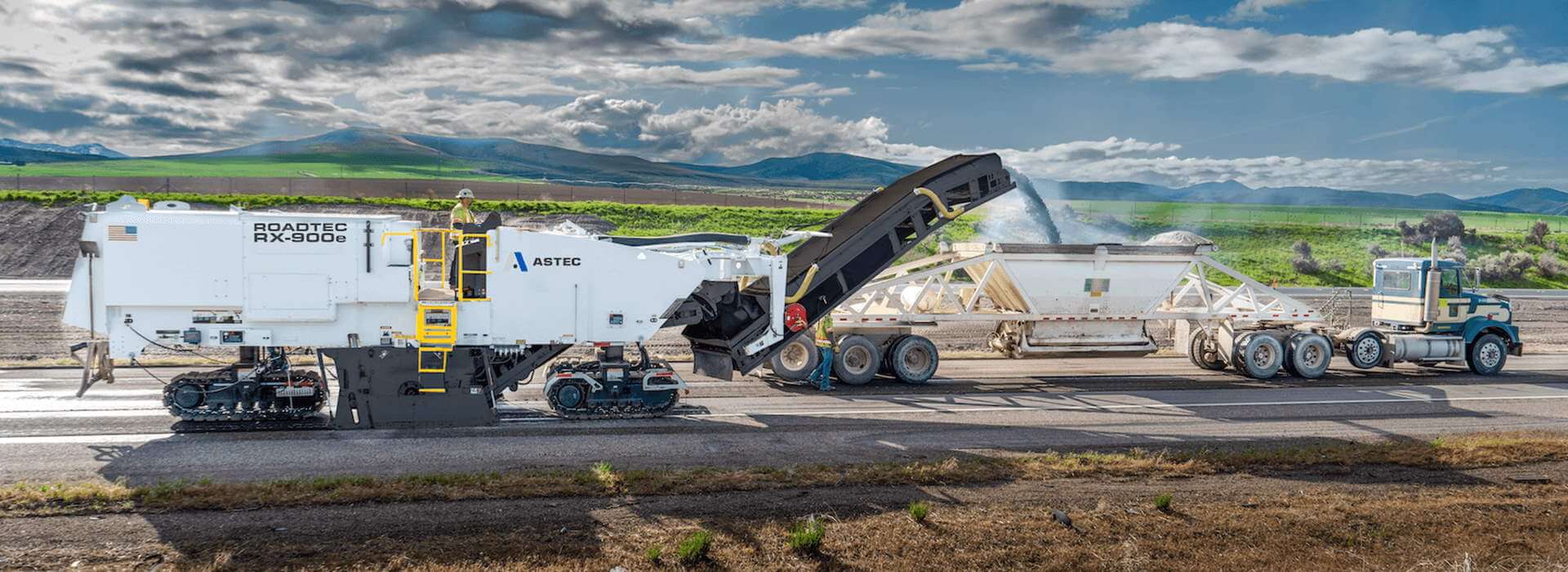 Roadtec RX-900 Cold Planer